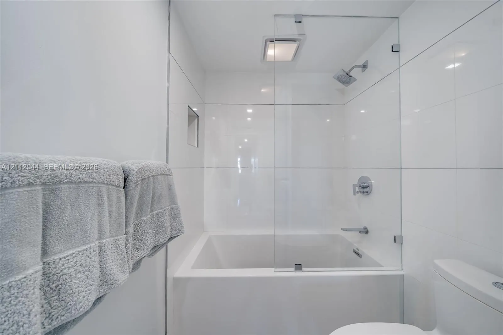 2871 N Ocean Boulevard #R360