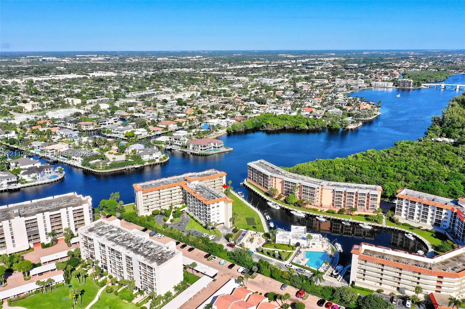 2871 N Ocean Boulevard #R360