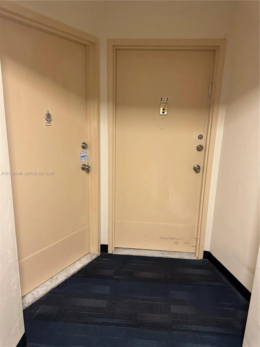 1301 NE Miami Gardens Drive #515W