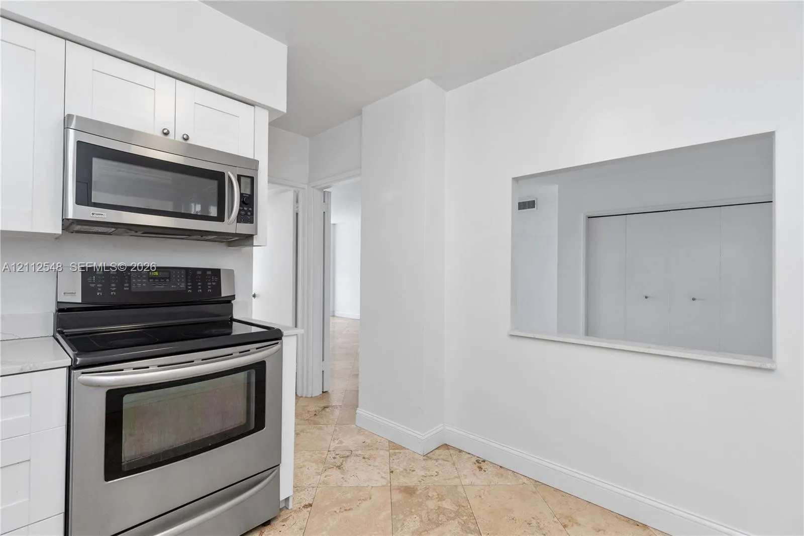5700 Collins Avenue #10D
