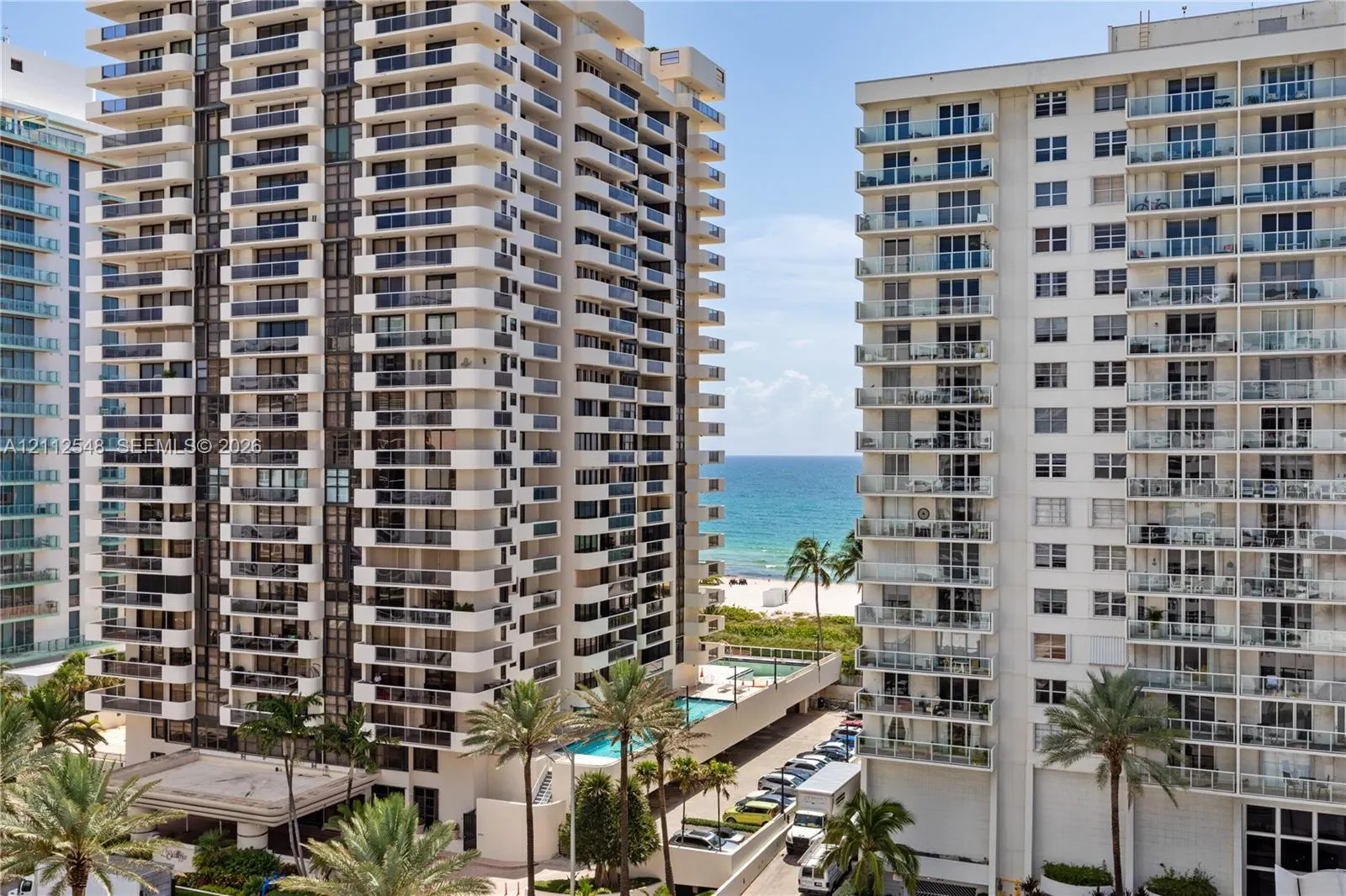 5700 Collins Avenue #10D