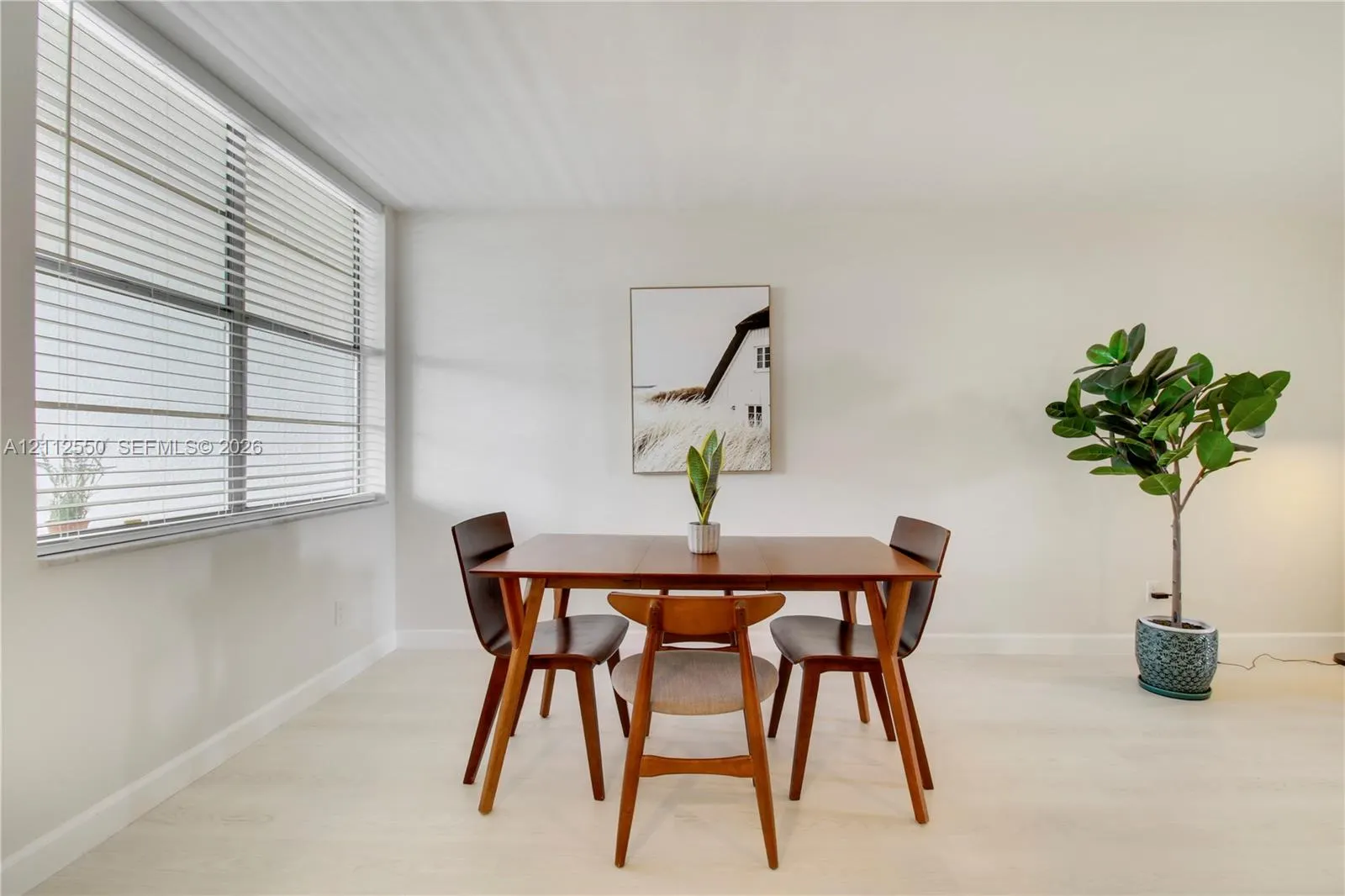 109 Paradise Harbour Boulevard #406