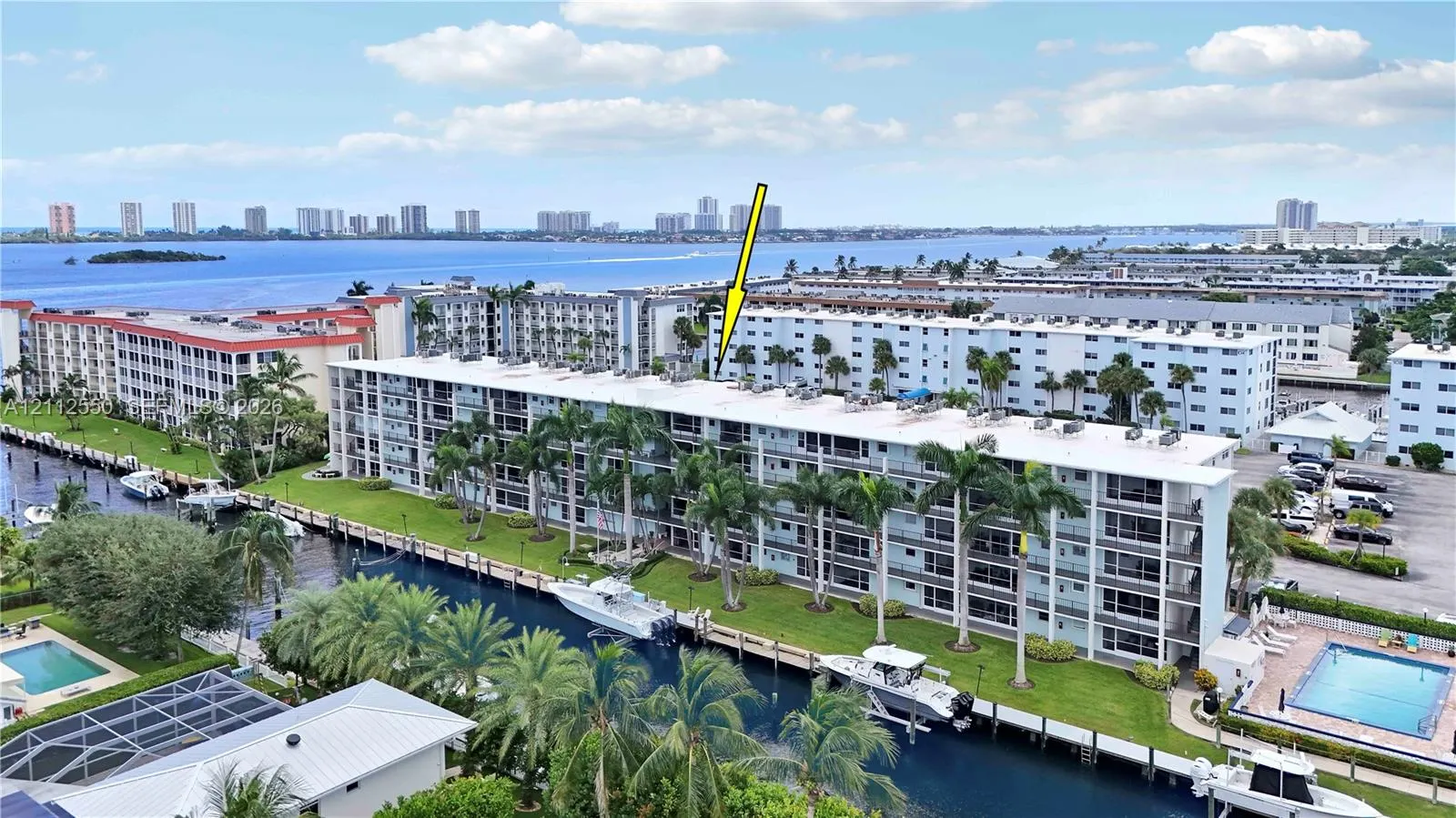 109 Paradise Harbour Boulevard #406