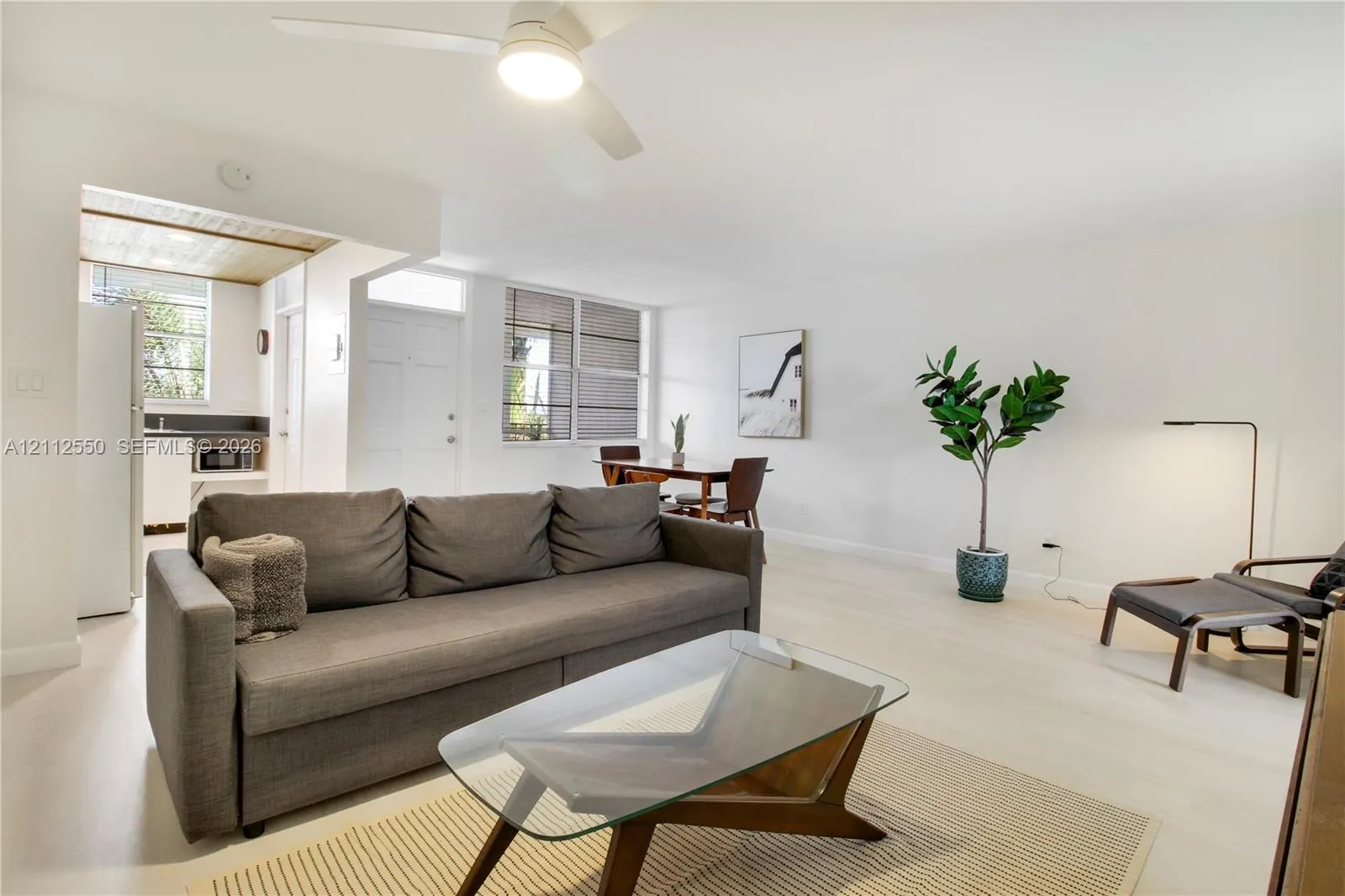 109 Paradise Harbour Boulevard #406