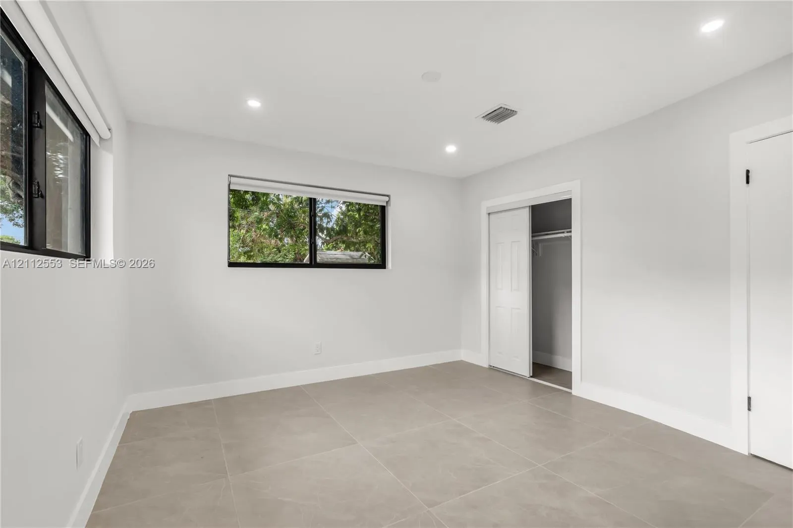 1410 NE 161st Street