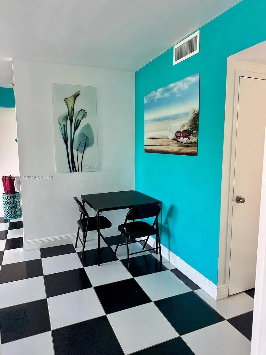 8400 Byron Avenue #4E