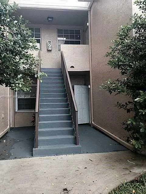2121 NW 96th Terrace #14J