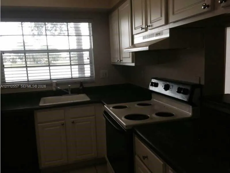 2121 NW 96th Terrace #14J