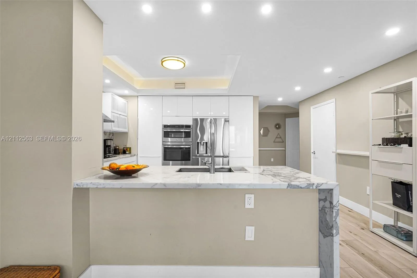3330 NE 190th Street #2016