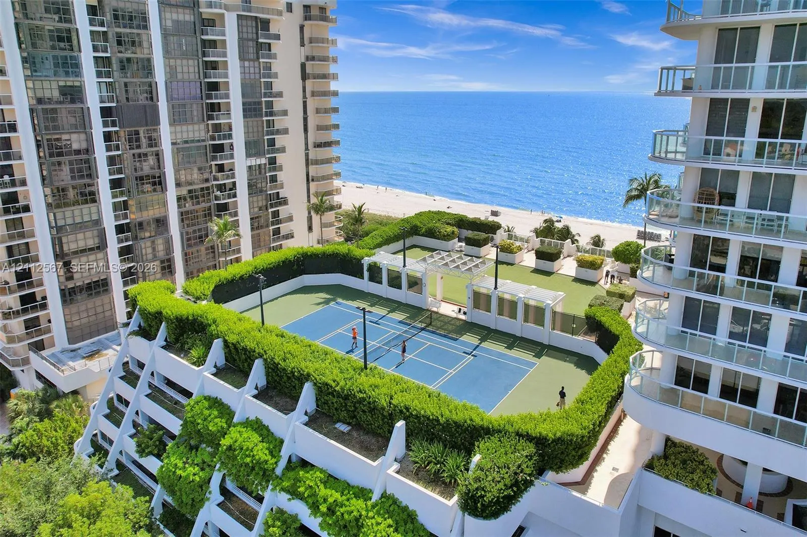 6365 Collins Avenue #3208