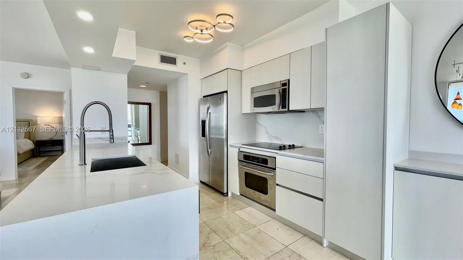 6365 Collins Avenue #3208
