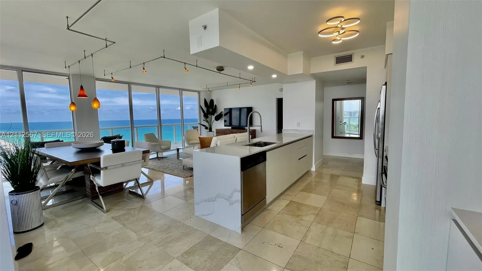6365 Collins Avenue #3208