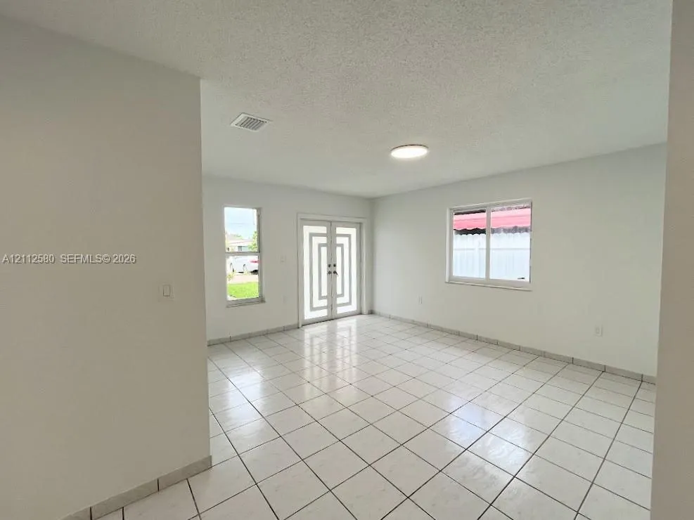 27 NW 51st Avenue #27