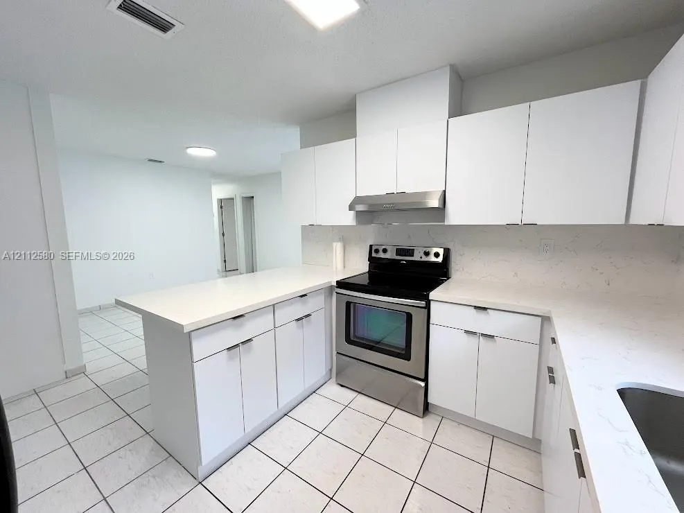 27 NW 51st Avenue #27