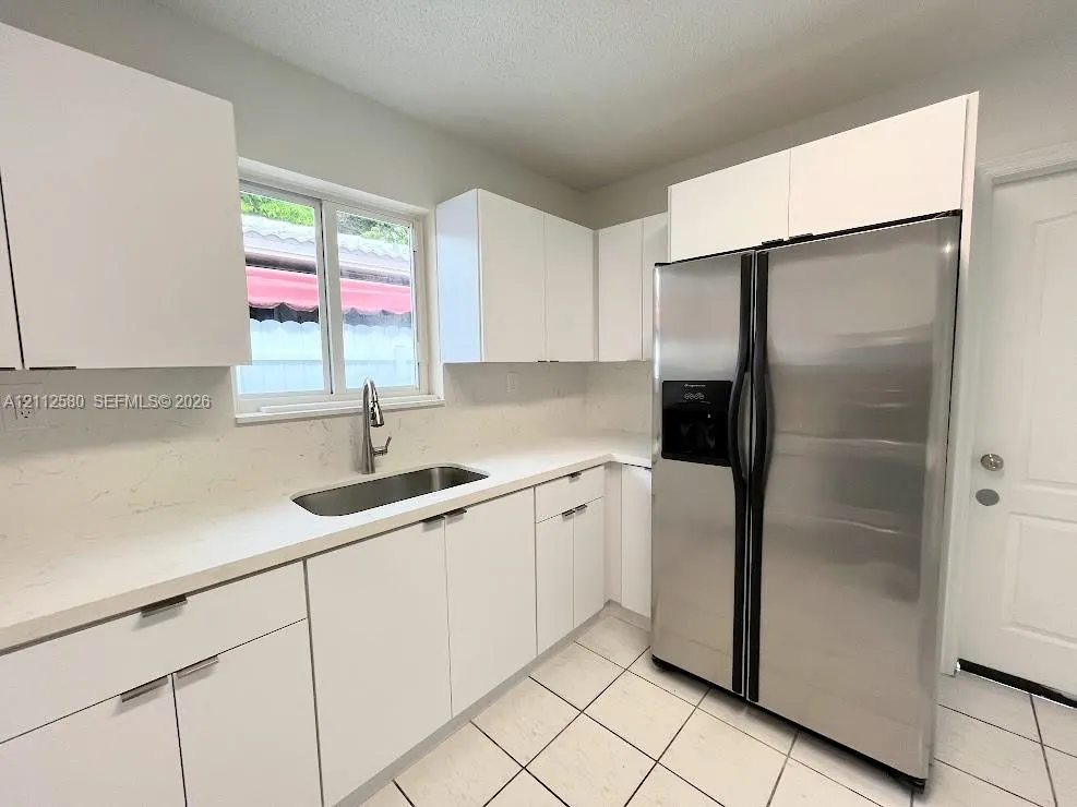 27 NW 51st Avenue #27