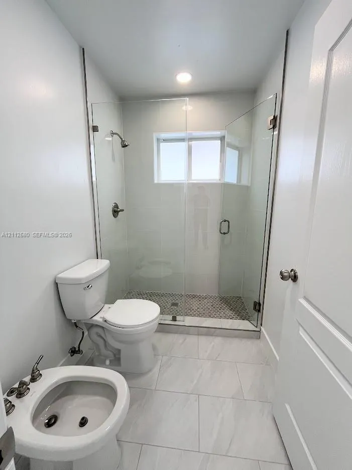 27 NW 51st Avenue #27