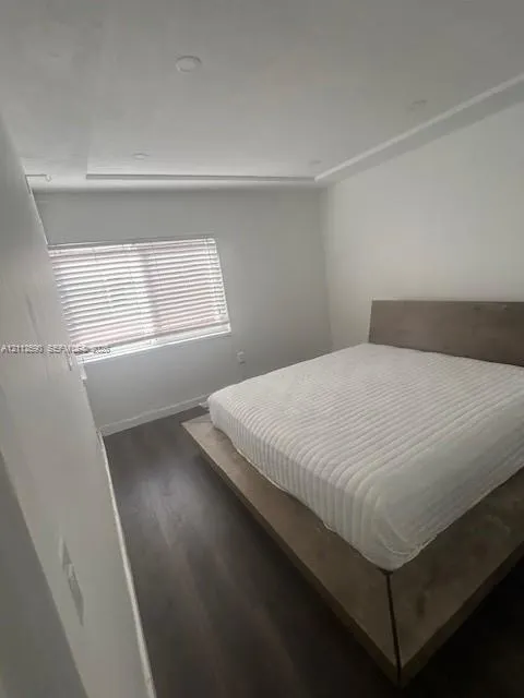 1785 Calais Drive #5
