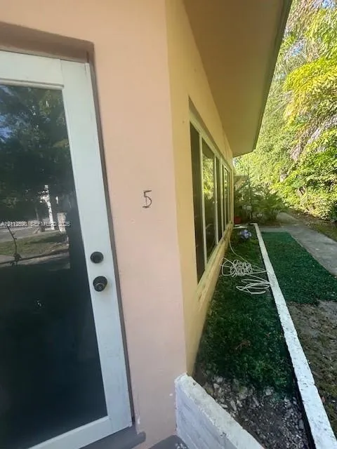 1785 Calais Drive #5