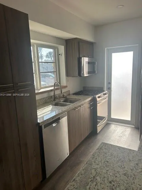1785 Calais Drive #5