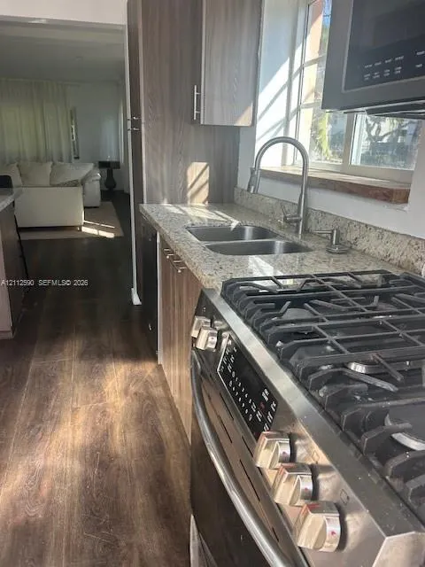1785 Calais Drive #5