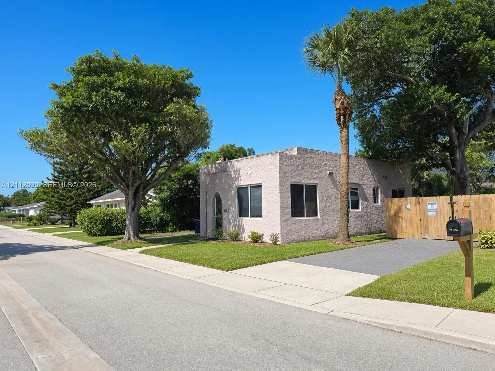 1154 W 25th Street #1154