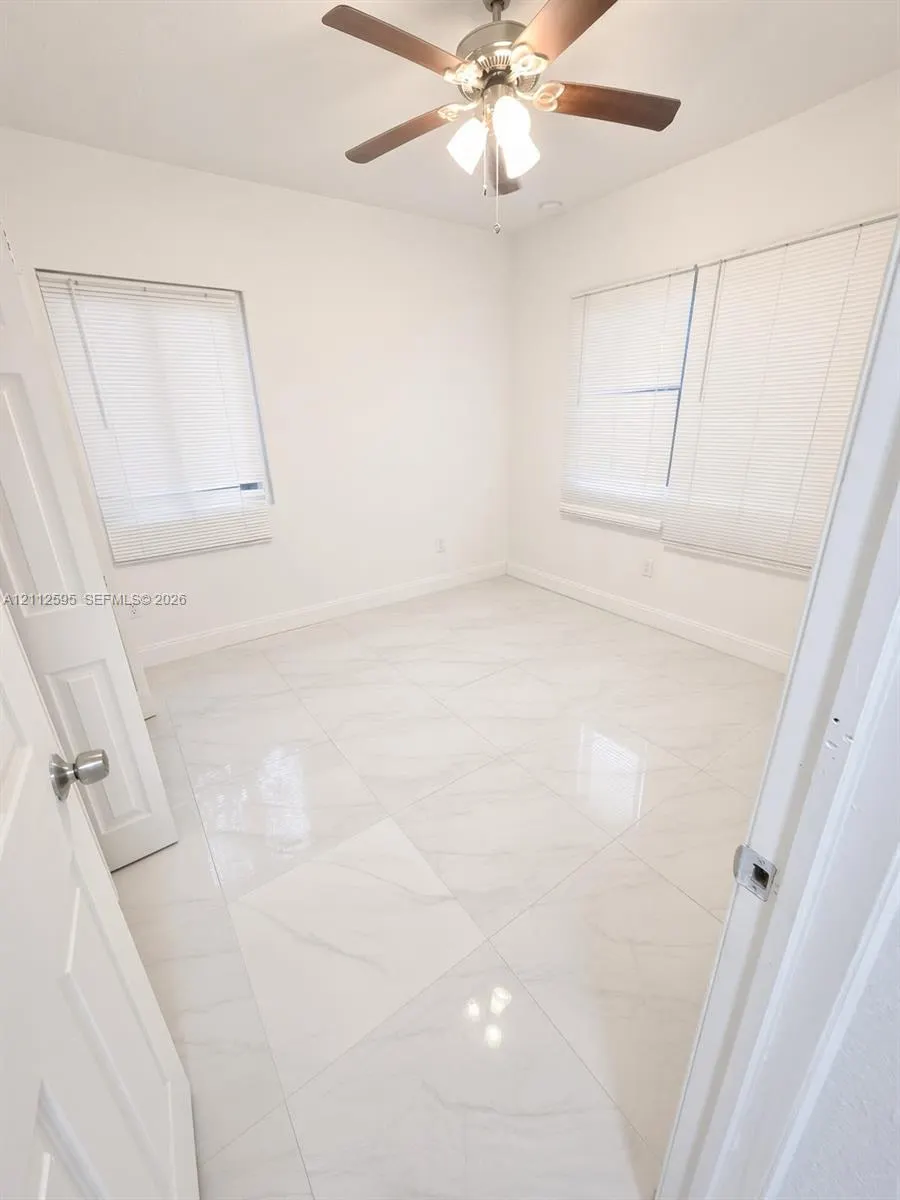 1154 W 25th Street #1154