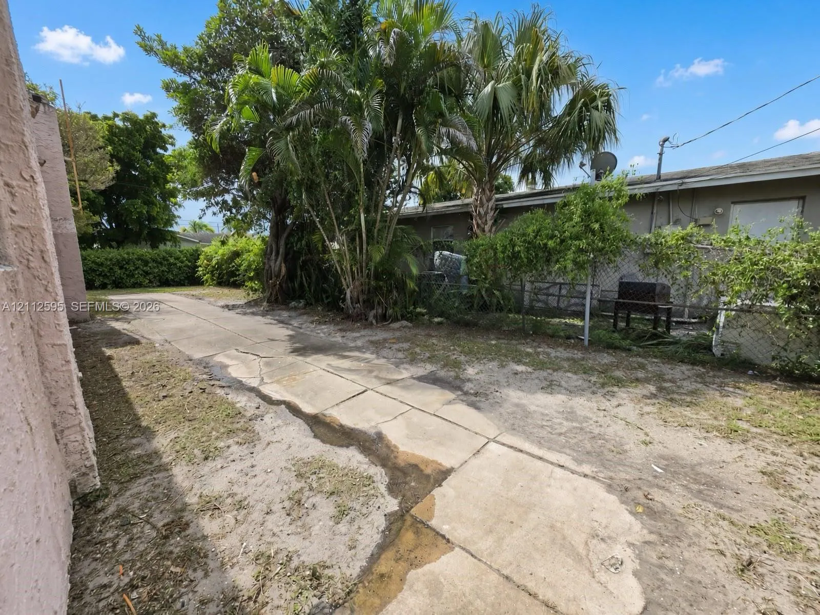1154 W 25th Street #1154