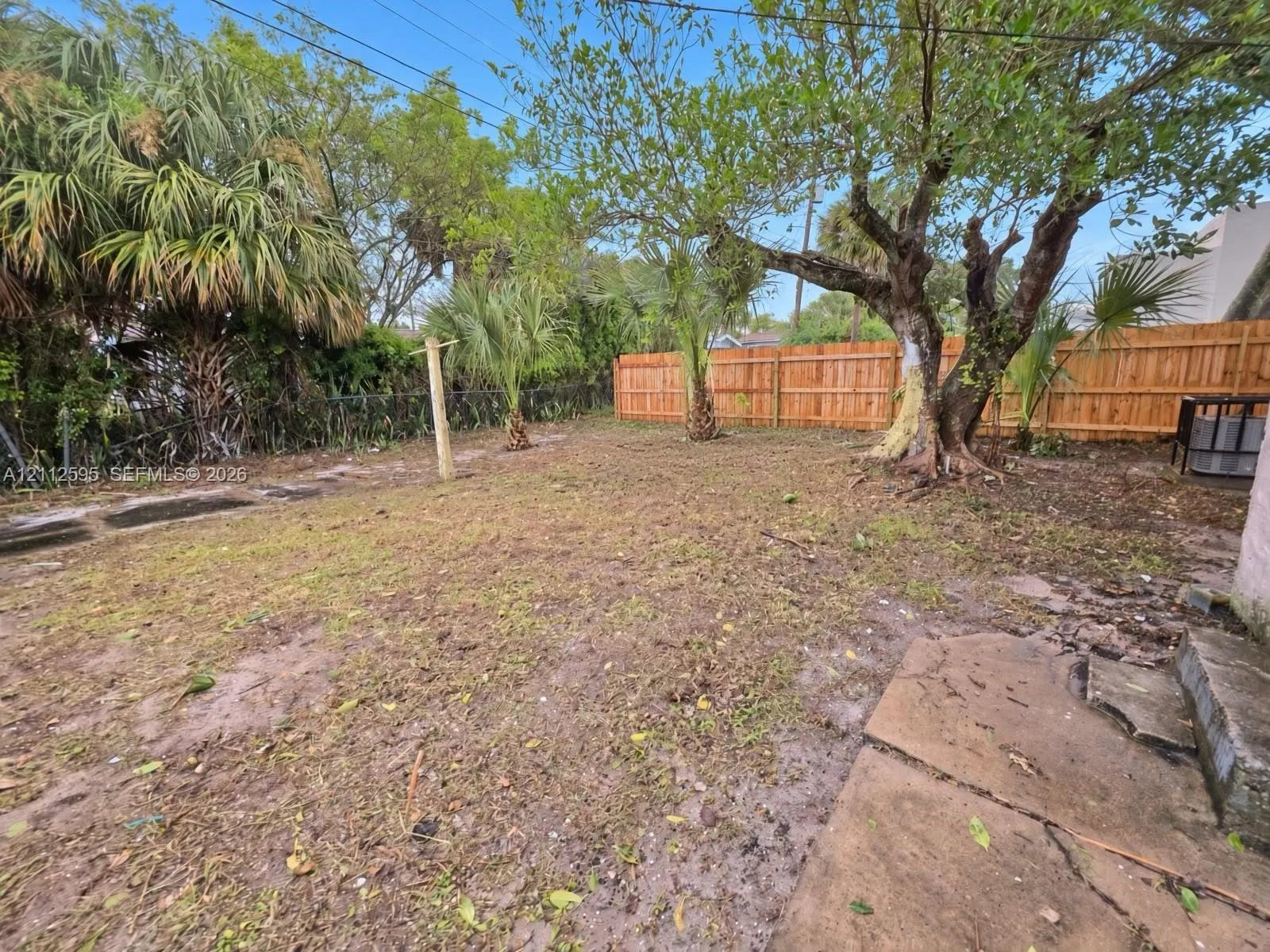 1154 W 25th Street #1154