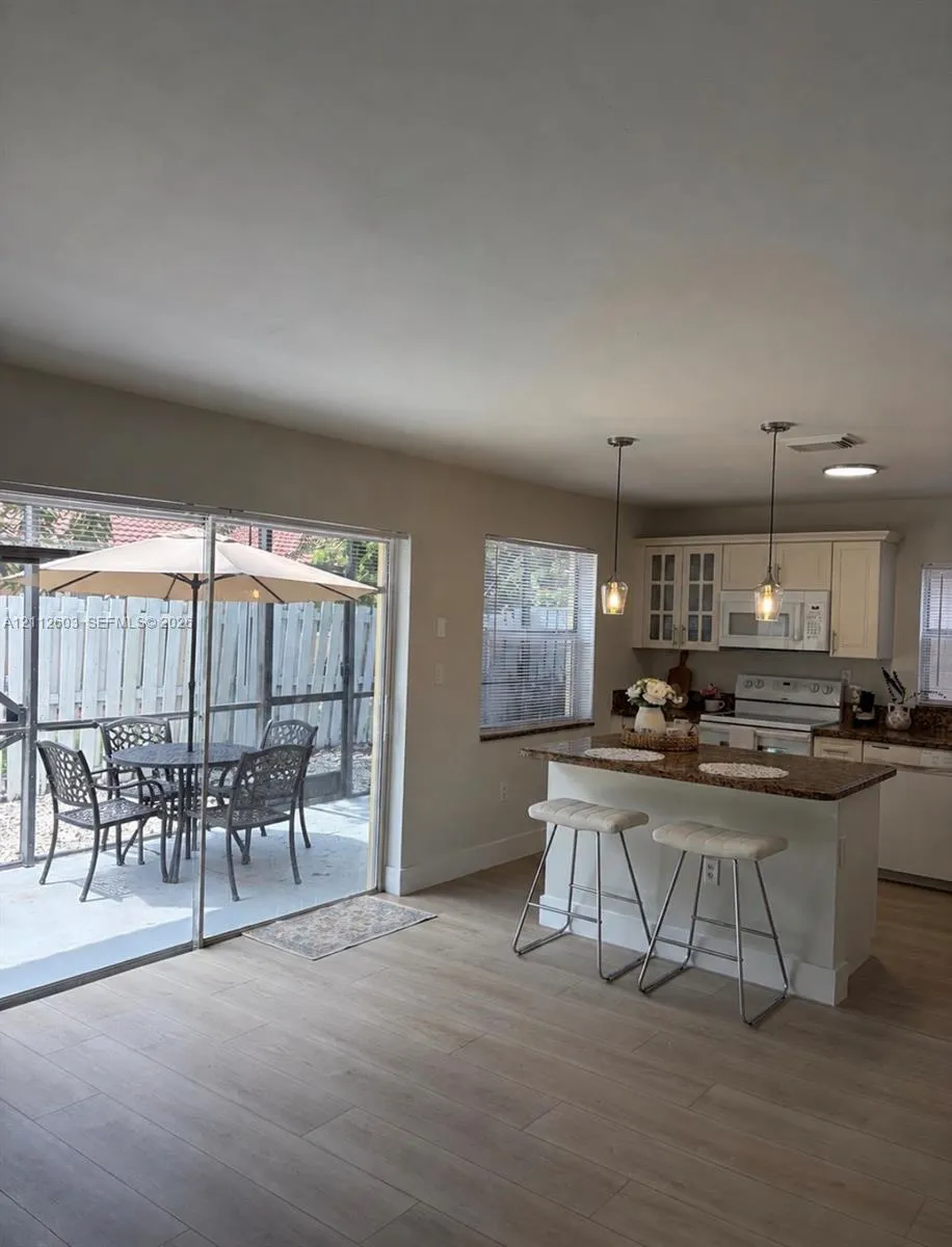1246 NW 125th Terrace #1246