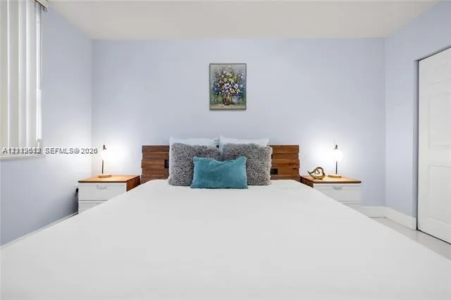 2080 S Ocean Drive #202