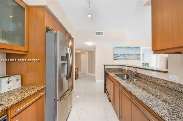 2080 S Ocean Drive #202