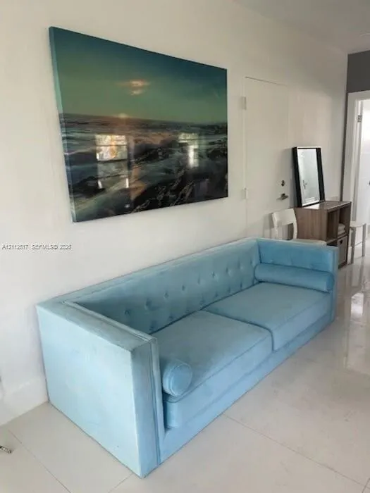 1604 Drexel Avenue #201