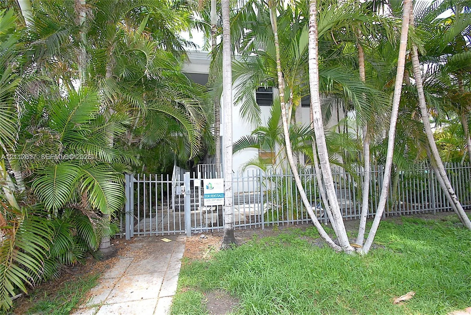 1604 Drexel Avenue #201