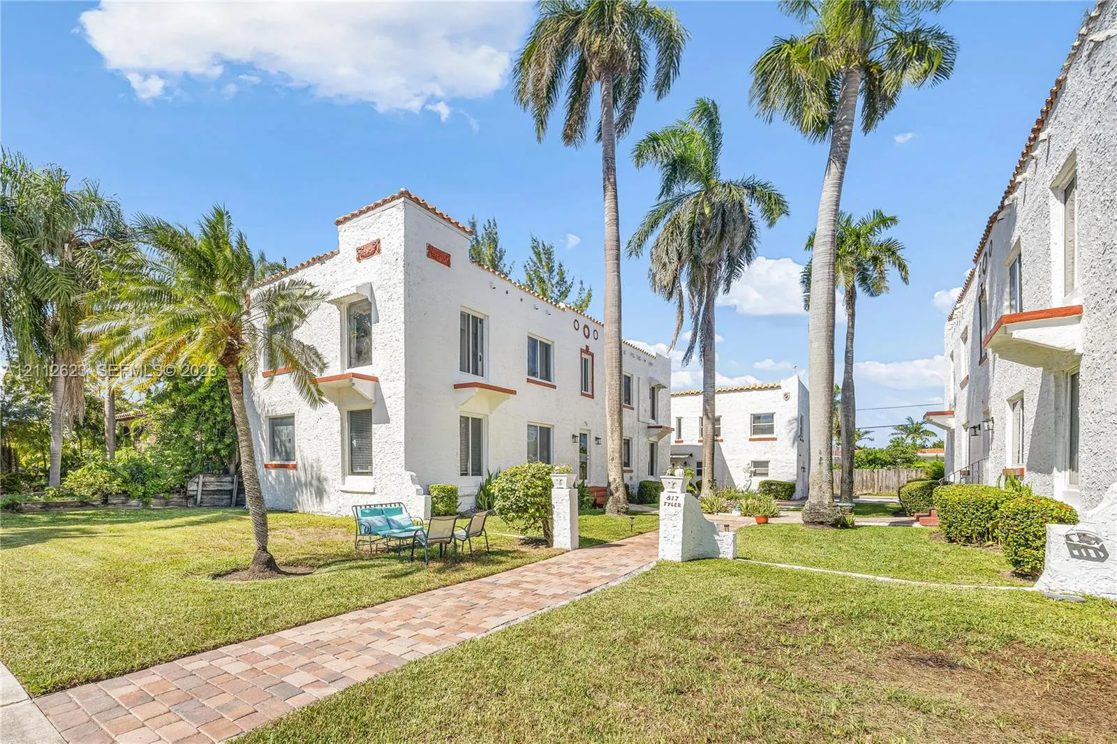 817 Tyler Street #10