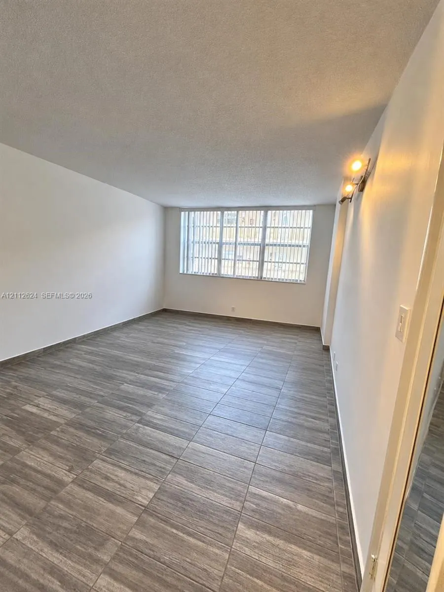 3113 S Ocean Drive #302