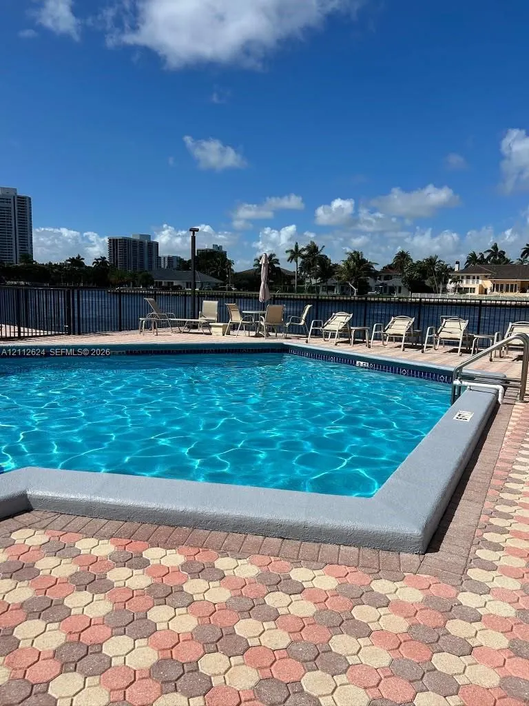 3113 S Ocean Drive #302