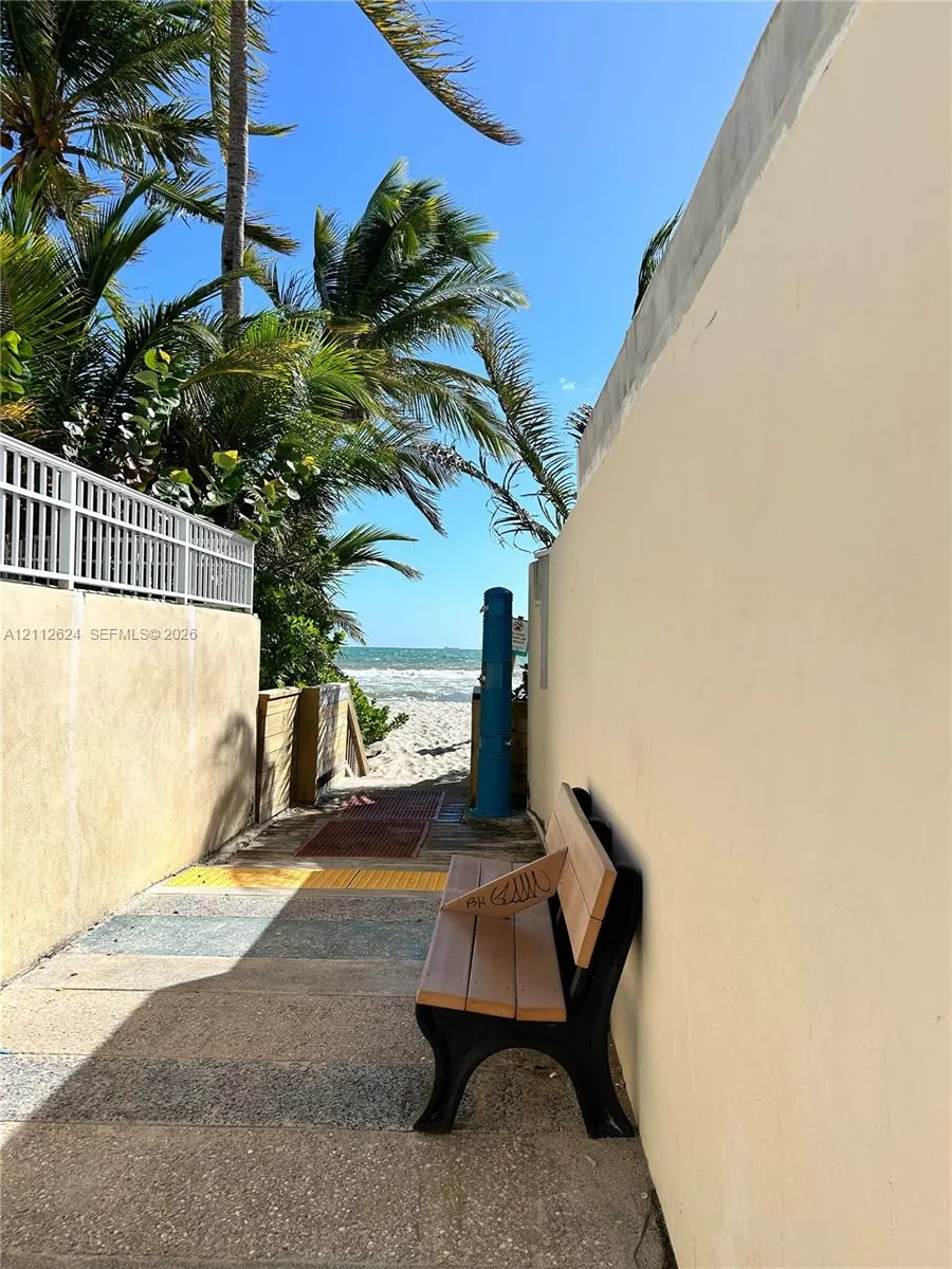 3113 S Ocean Drive #302
