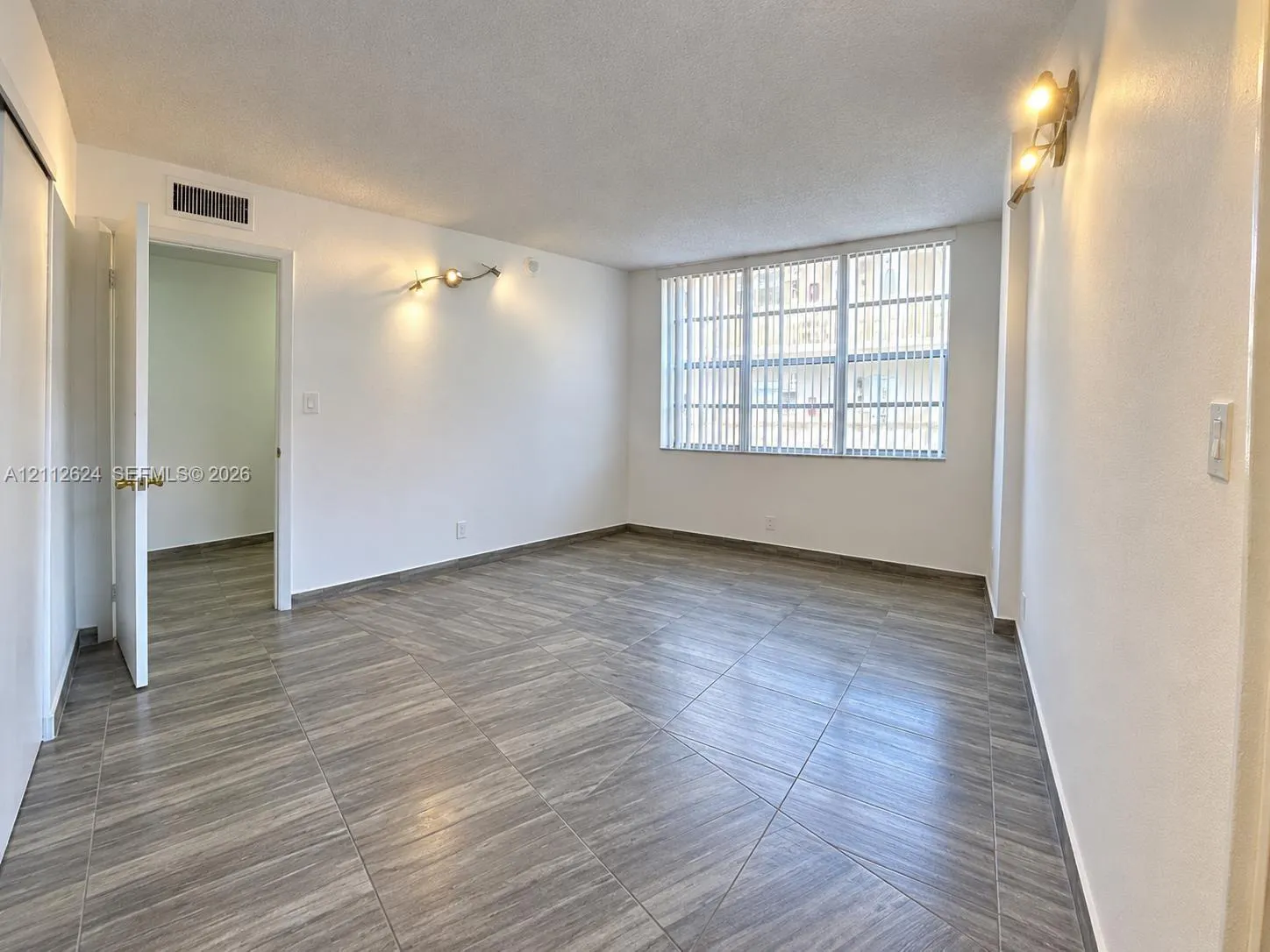 3113 S Ocean Drive #302