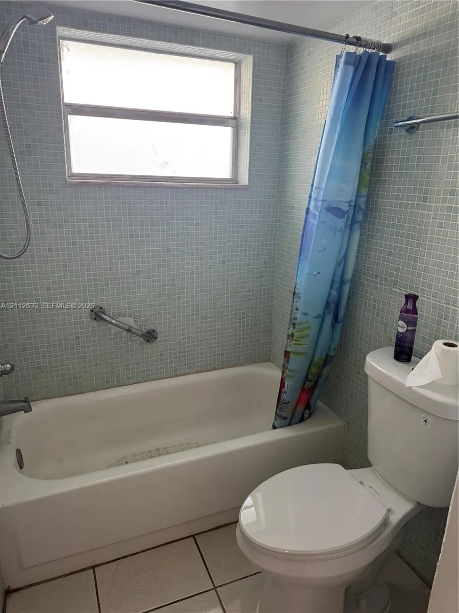 1770 NE 191st Street #104-1