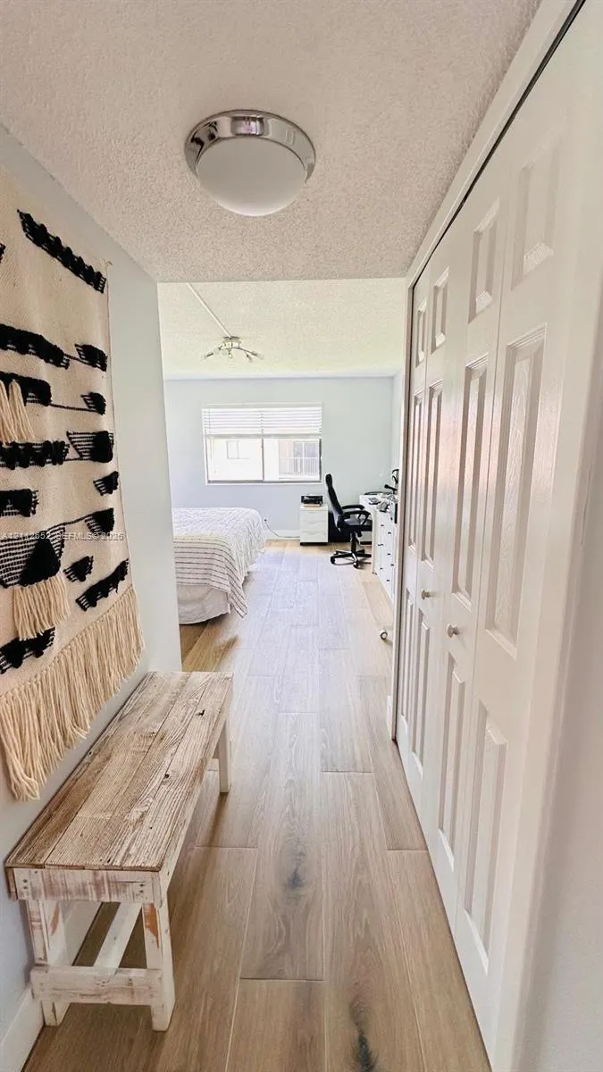 223 Lakeview Drive #204