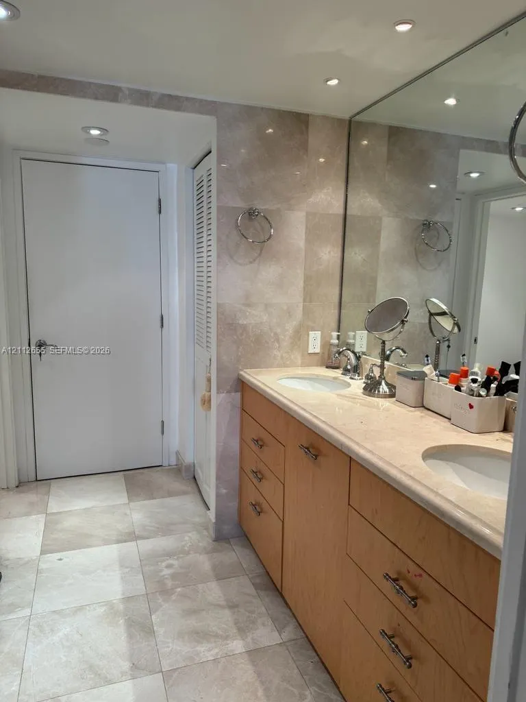 141 Crandon Boulevard #332
