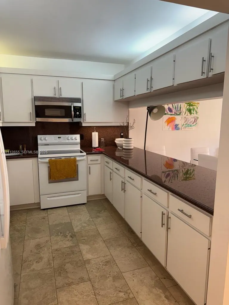 141 Crandon Boulevard #332
