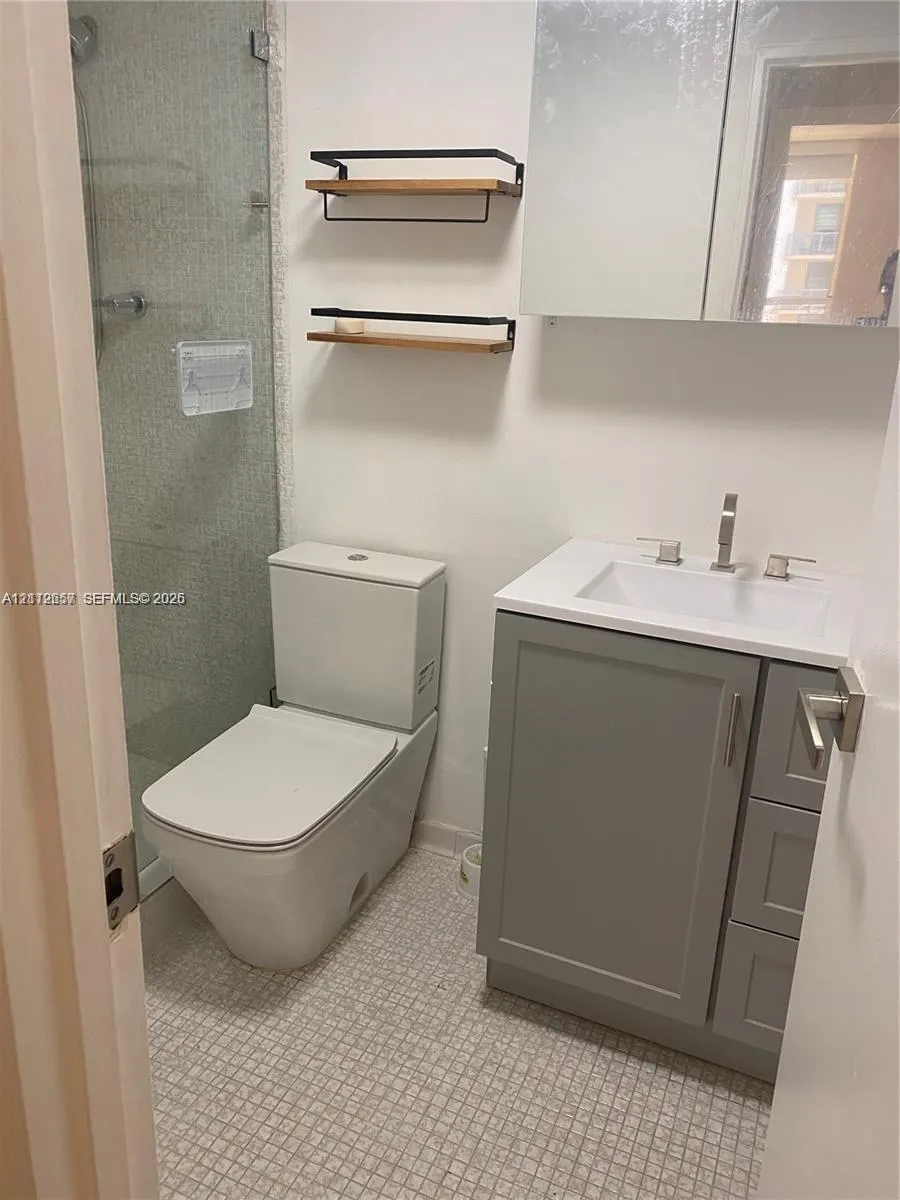 10185 Collins Avenue #1016
