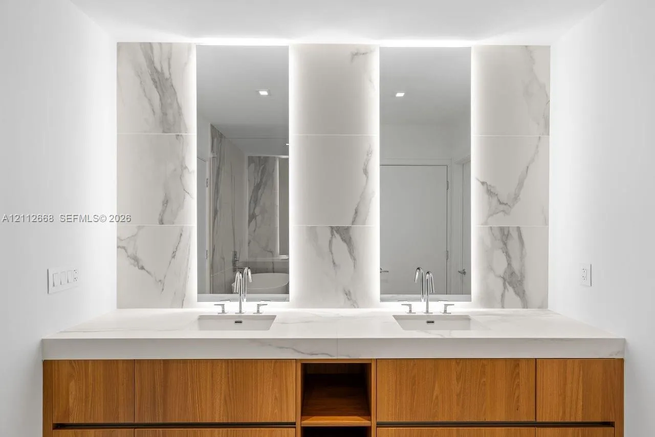 1400 Biscayne Boulevard #1803