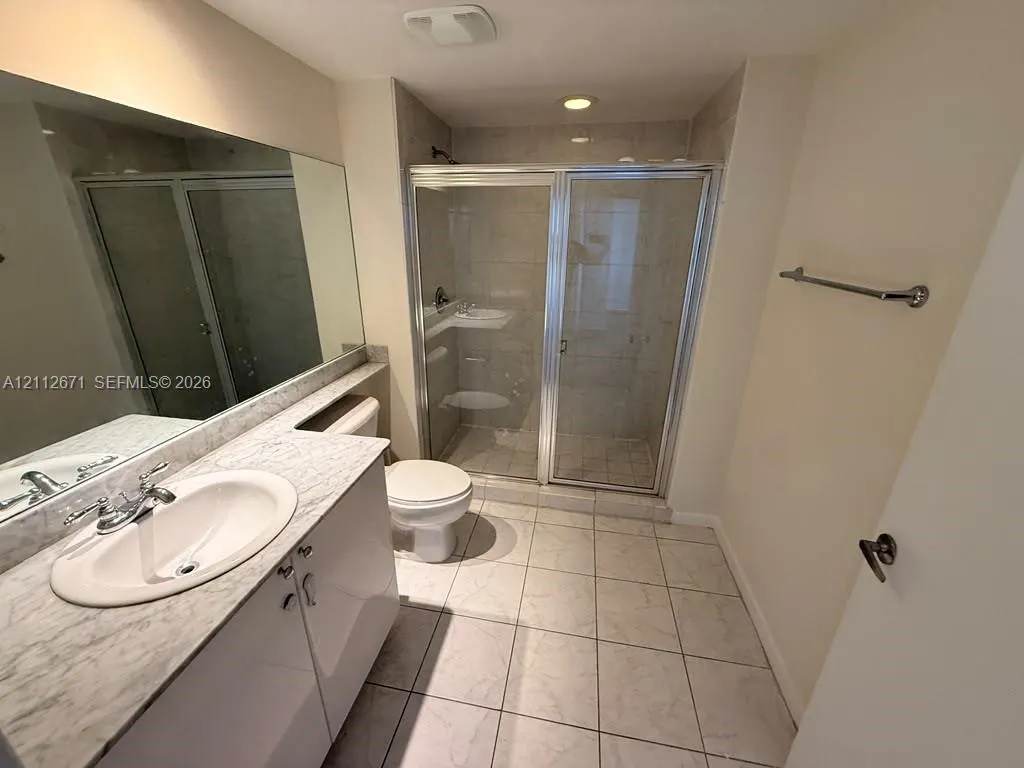 18800 NE 29th Avenue #606