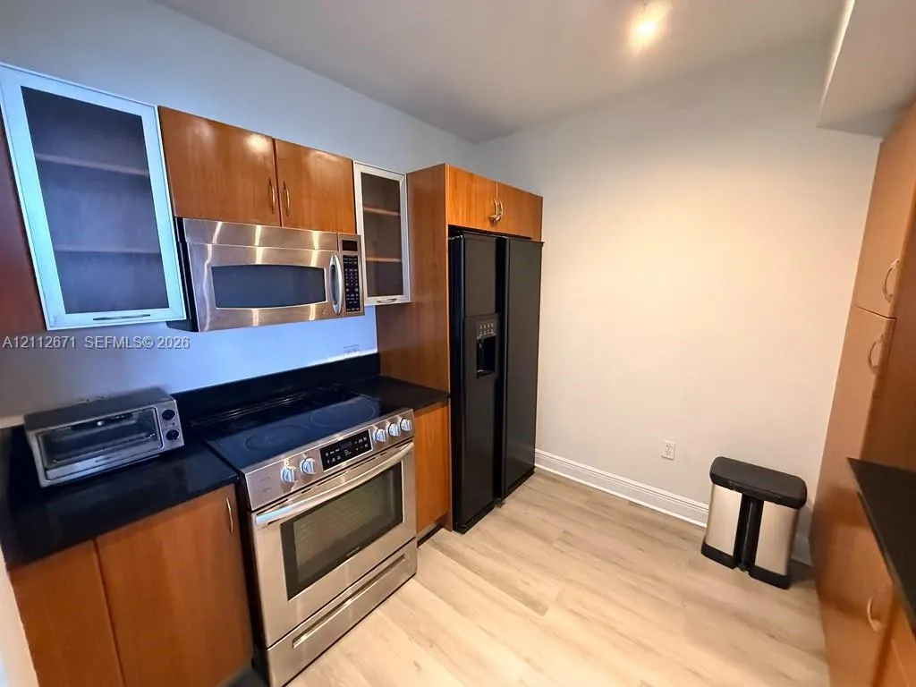 18800 NE 29th Avenue #606