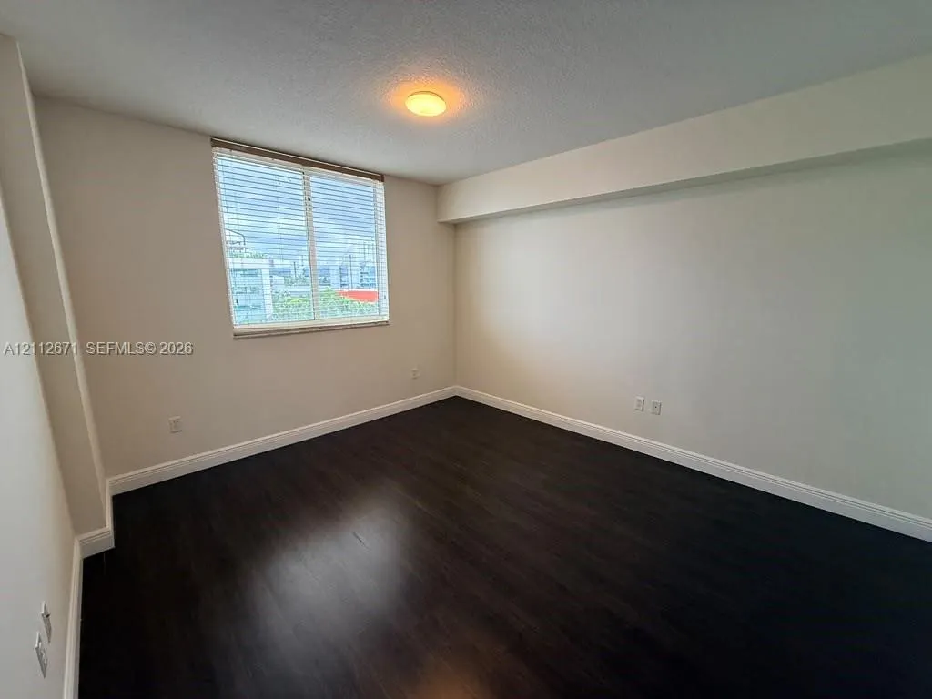 18800 NE 29th Avenue #606