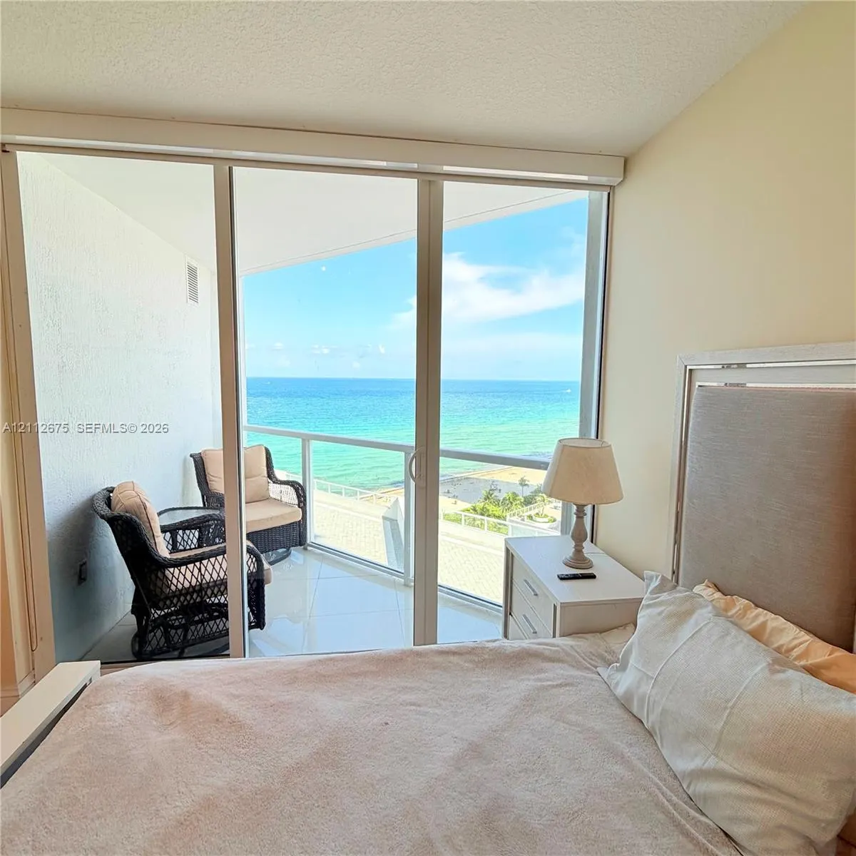 16699 Collins Avenue #1410