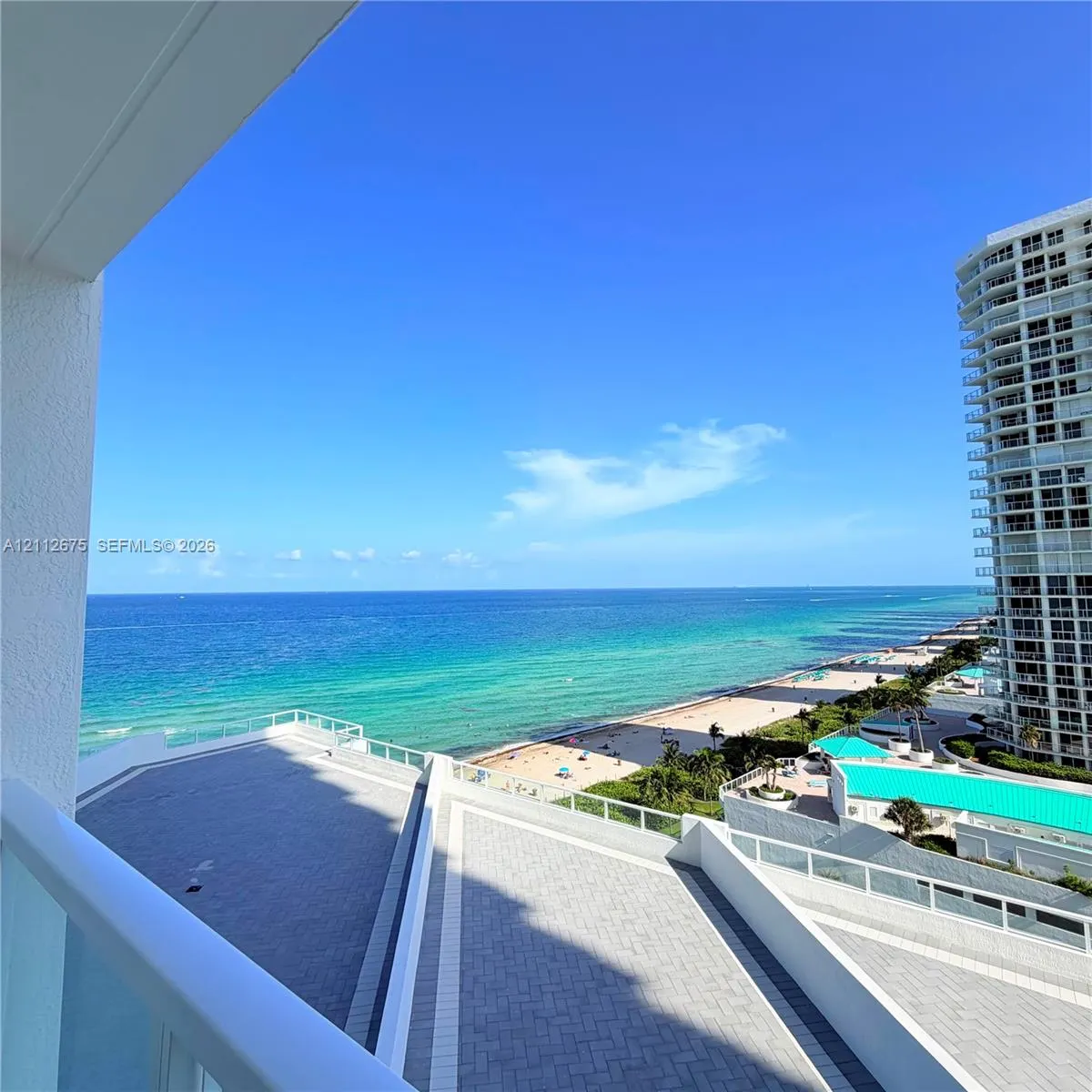 16699 Collins Avenue #1410