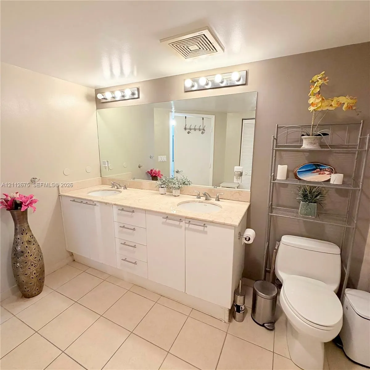 16699 Collins Avenue #1410